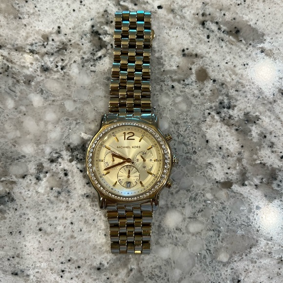 MICHAEL KORS LADIES WATCH - Picture 1 of 7